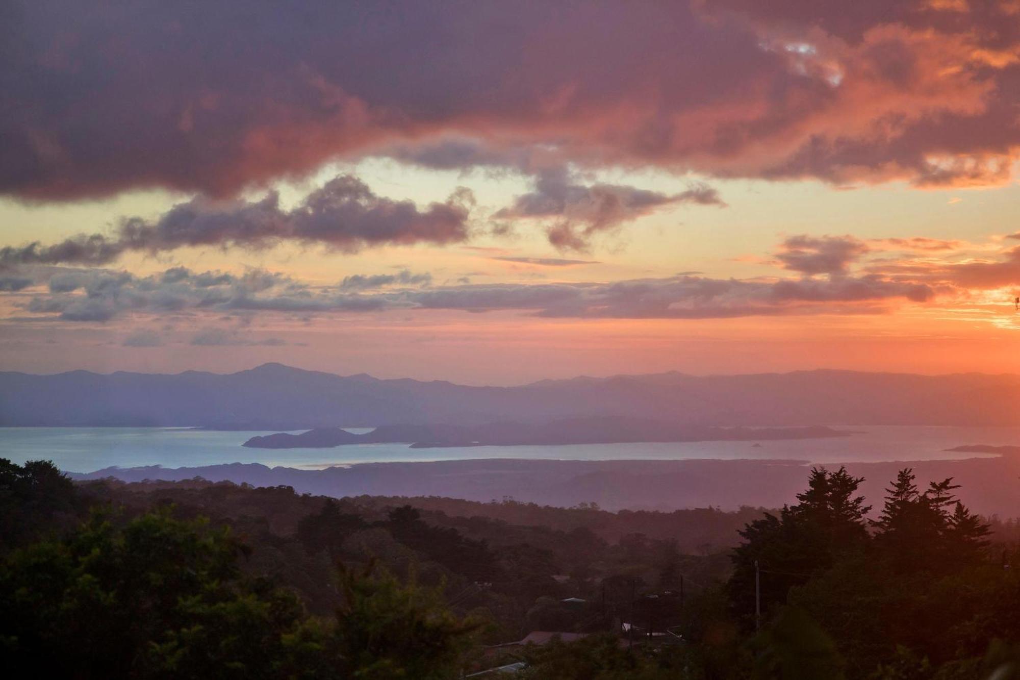 Senda Monteverde Hotel Member Of The Cayuga Collection Exterior foto